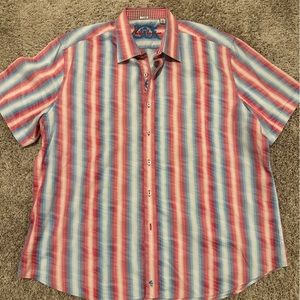 Robert Graham Short Sleeve Button Up. Good Condition! Red/Blue 3XL fits like 2XL